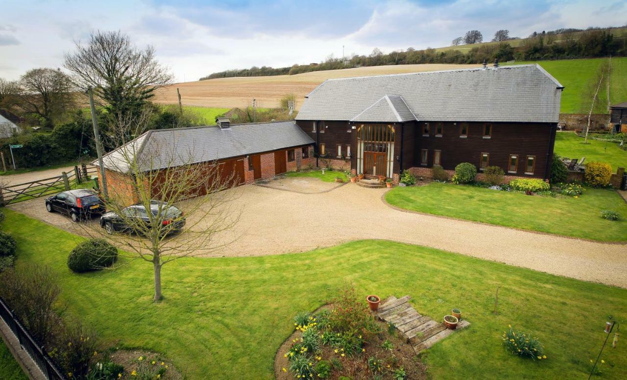 Bed and Breakfast North Downs Barn Рочестер Экстерьер фото